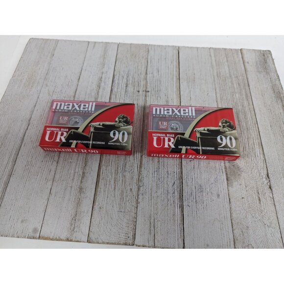 Lot of 2 Maxell UR-90 Normal Bias Audio Cassette 90minute Tapes New - Picture 1 of 3
